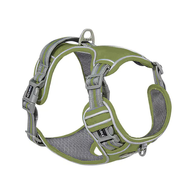 Wilderness Ready: The Multifunctional Dog Harness for Outdoor Survival