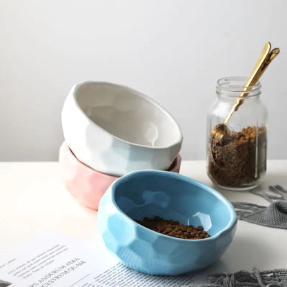 Purr-fect Cat Bowl: Stylish Design for Mealtime Happiness